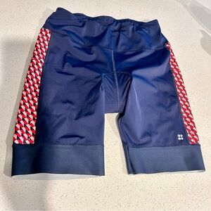 Sweaty Betty All Day 9 Inch Padded Cycle Shorts Size 14 Full Navy Blue Red Print